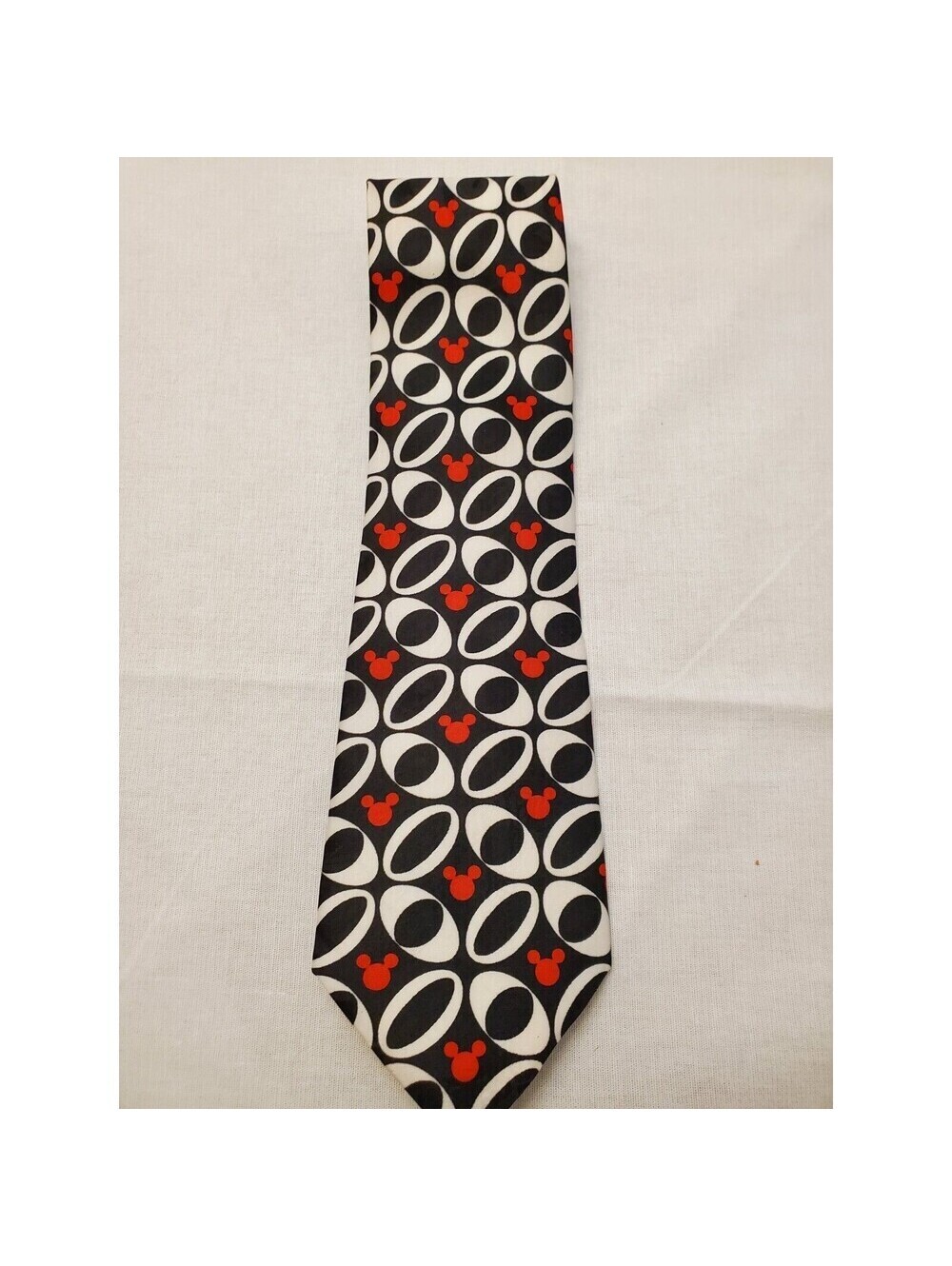 Vtg New w/out tag Disney Tie by Balancine Inc Black/White/Red
